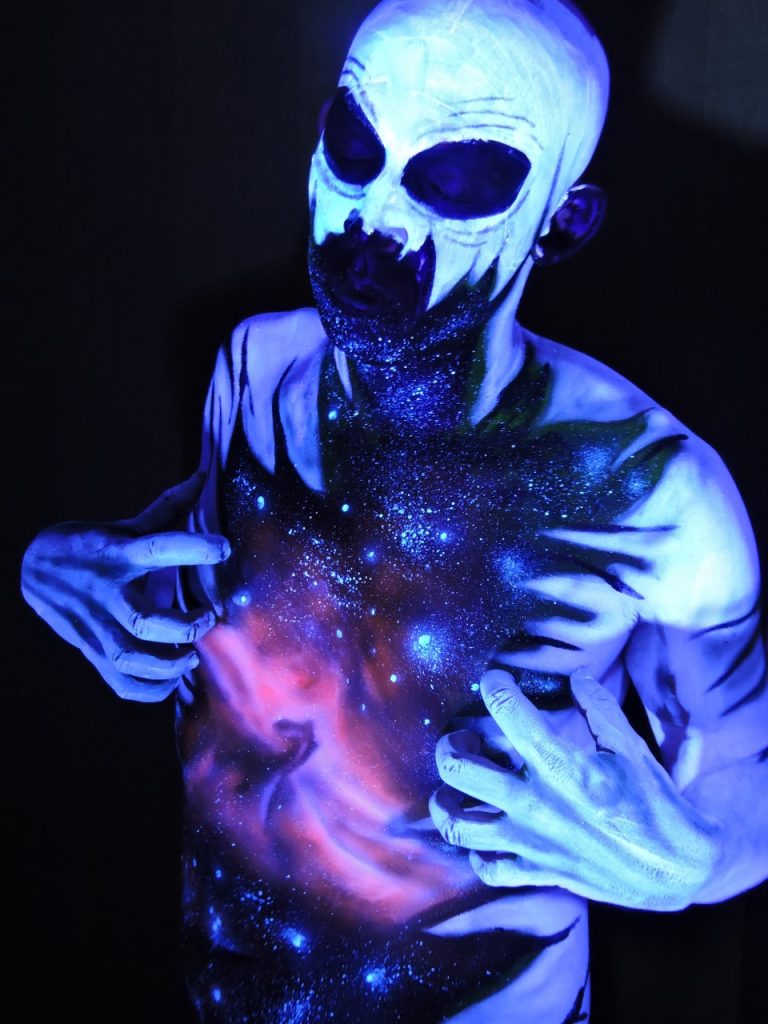 UV body paint alien